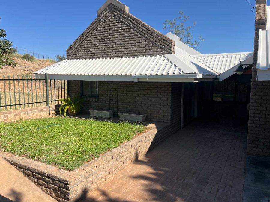 2 Bedroom Property for Sale in Keimoes Northern Cape